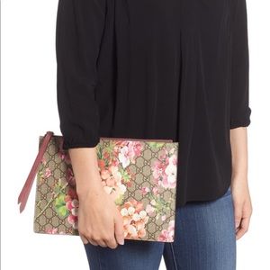 Gucci Blooms Top ZIP Pouch